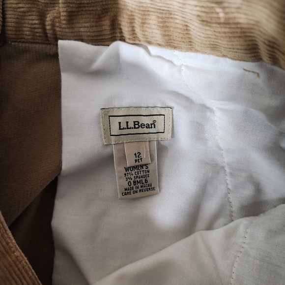 L.L. Bean Womens Petite Khaki Tan High Rise Pleated Corduroy Pants-Size 12P - Picture 6 of 6